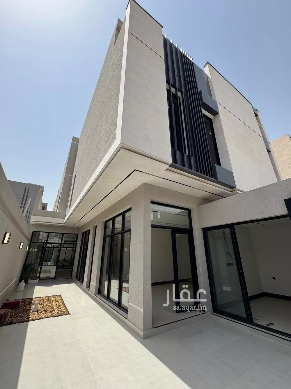 فيلا 5 غرف في الرمال 1