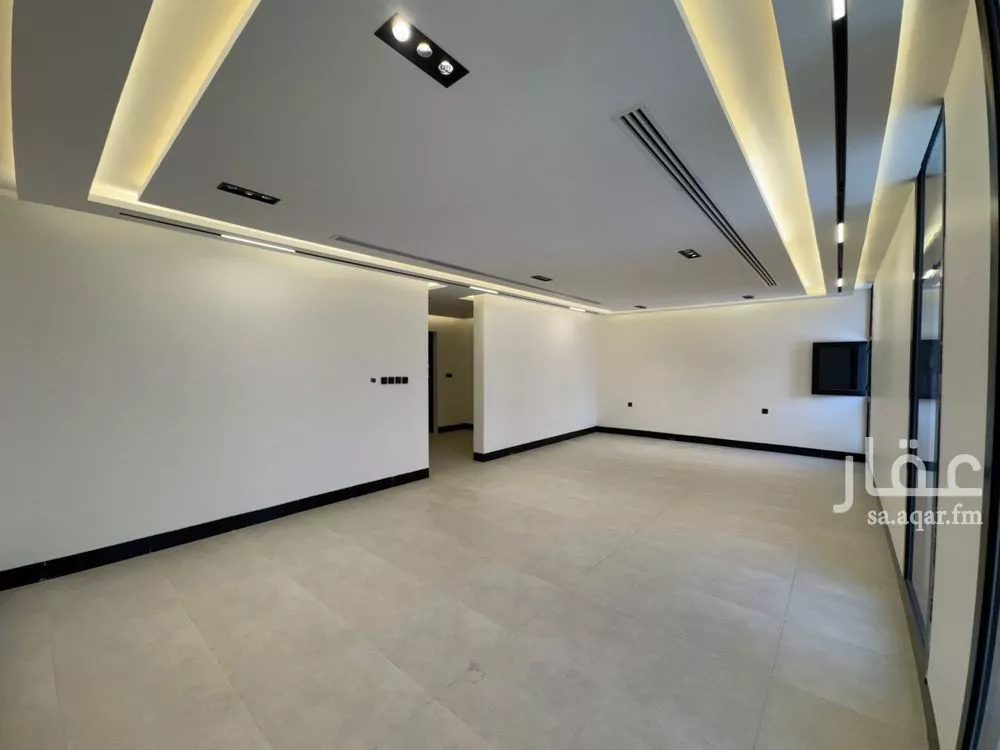 فيلا 5 غرف في الرمال 2