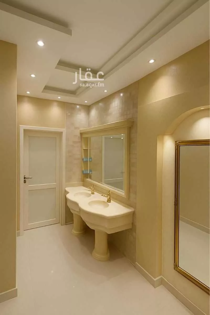 عمارة 500 م² في اشبيلية 5