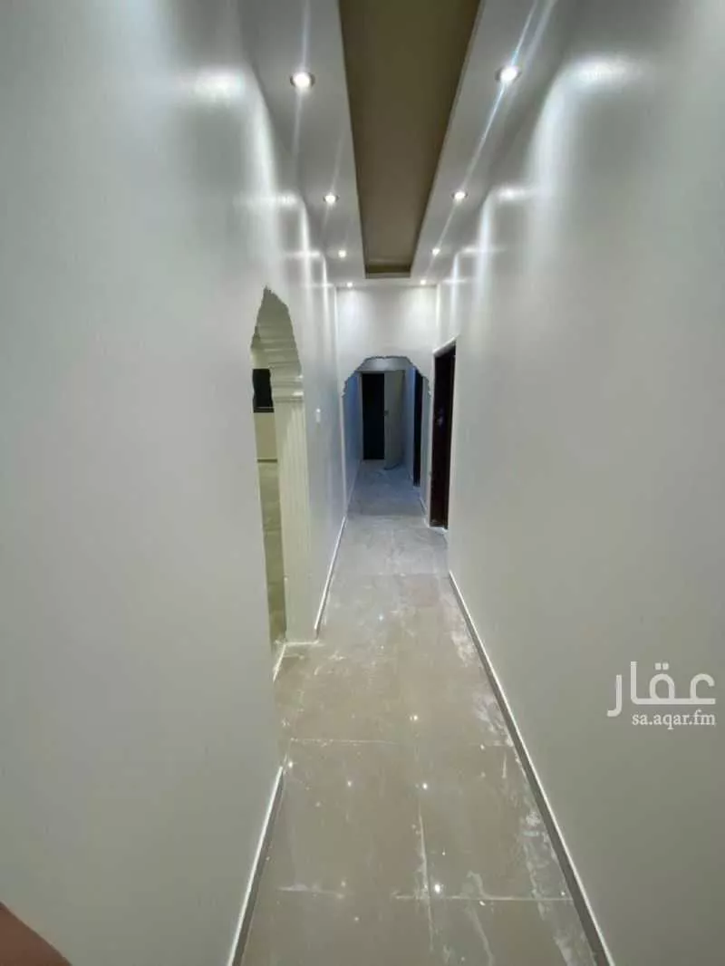 13 bedroom building in Ishbiliyah, Riyadh 12
