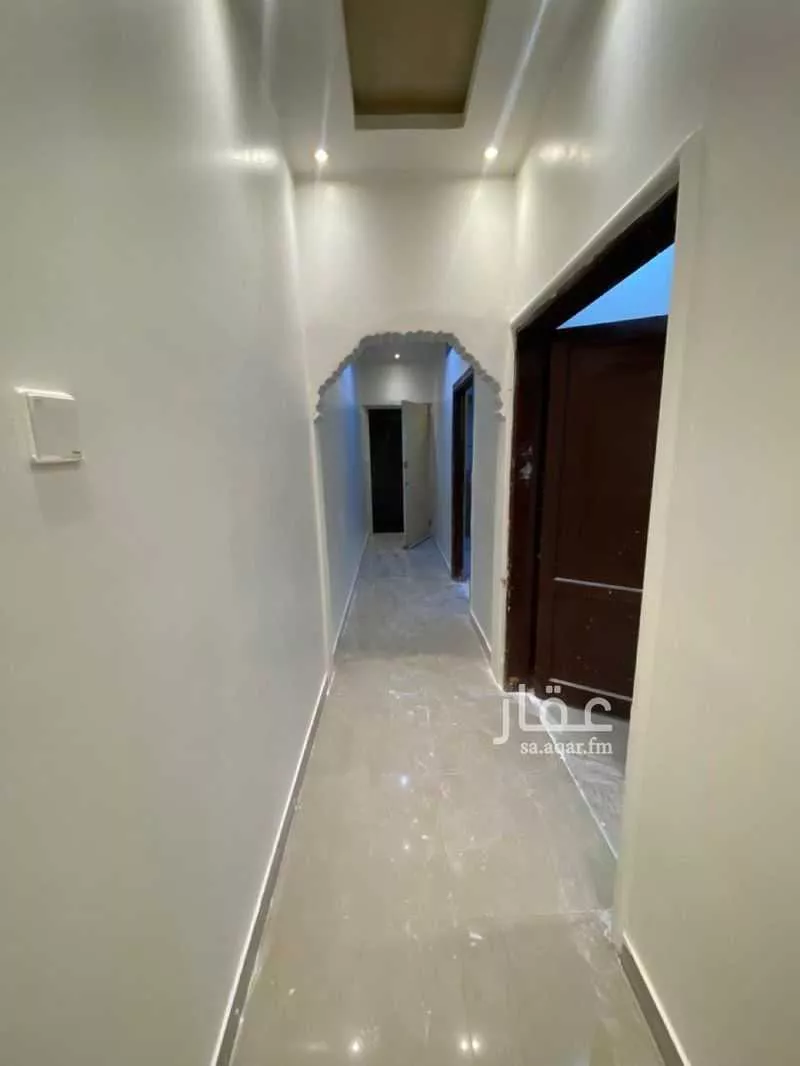 13 bedroom building in Ishbiliyah, Riyadh 8