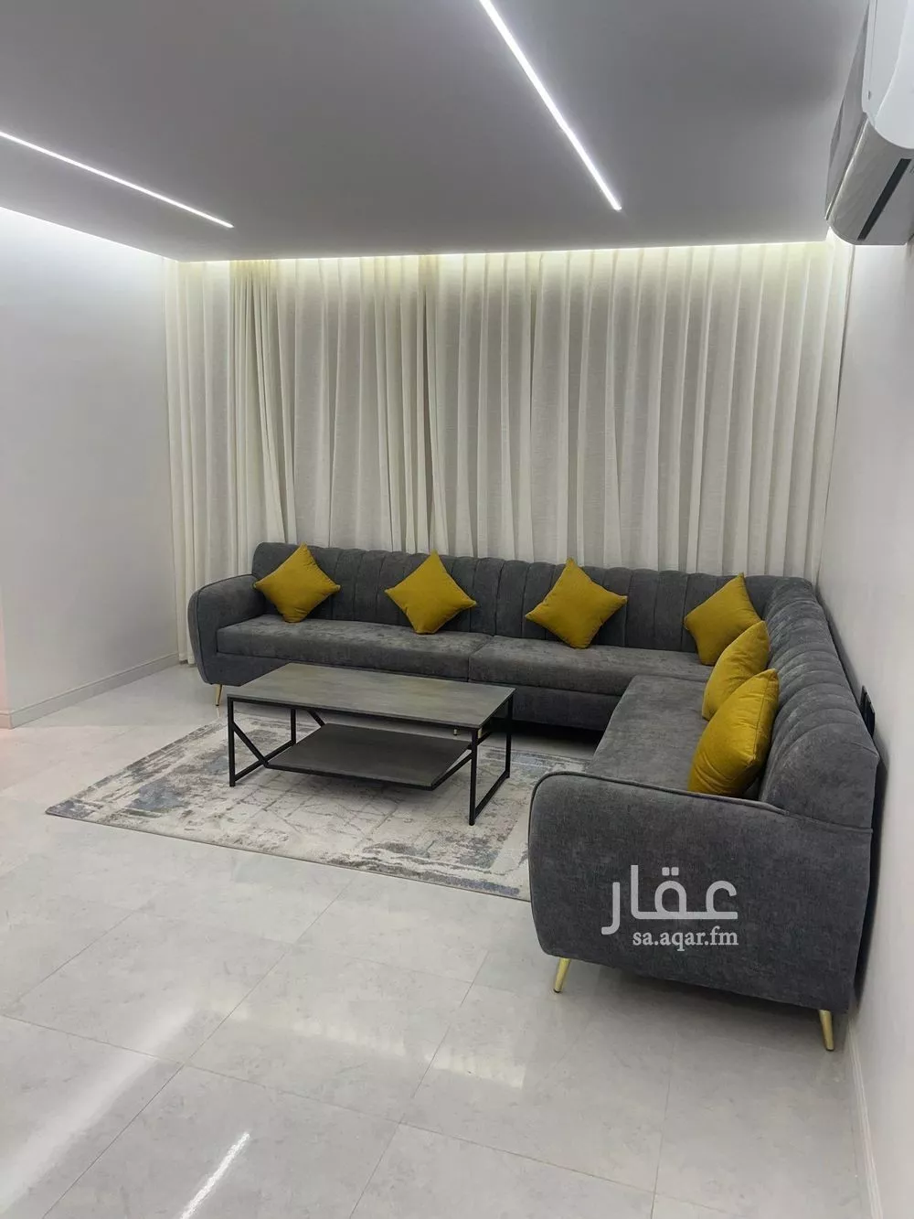 1 bedroom apartment in Dhahrat Laban 3
