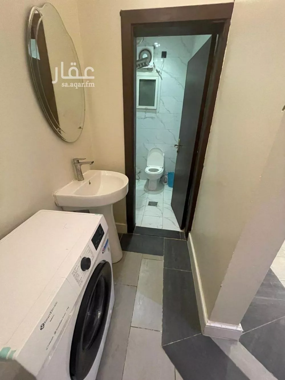 شقة 1 غرف في النخيل 4