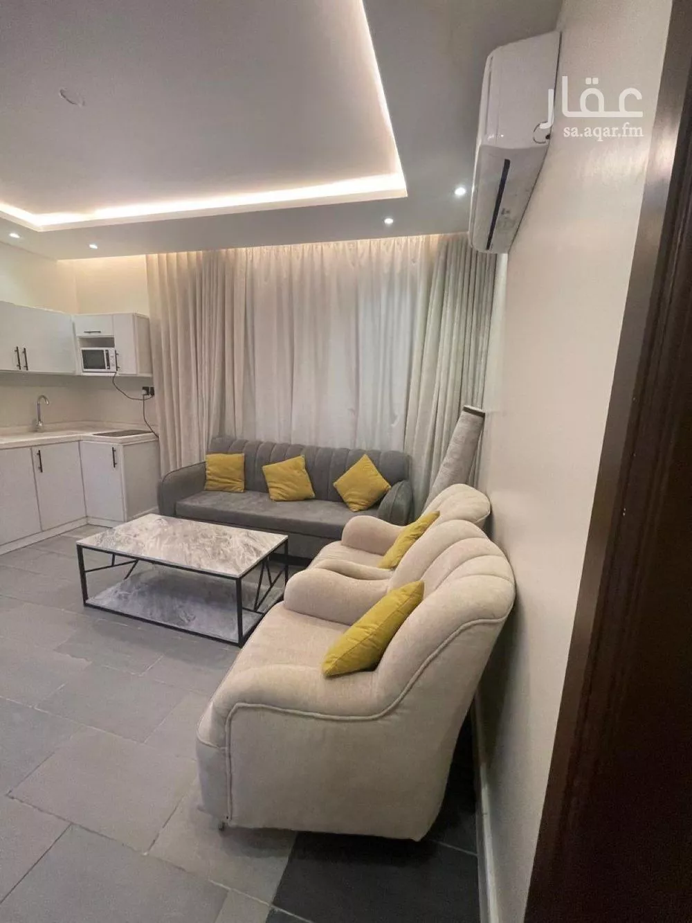 شقة 1 غرف في النخيل 3