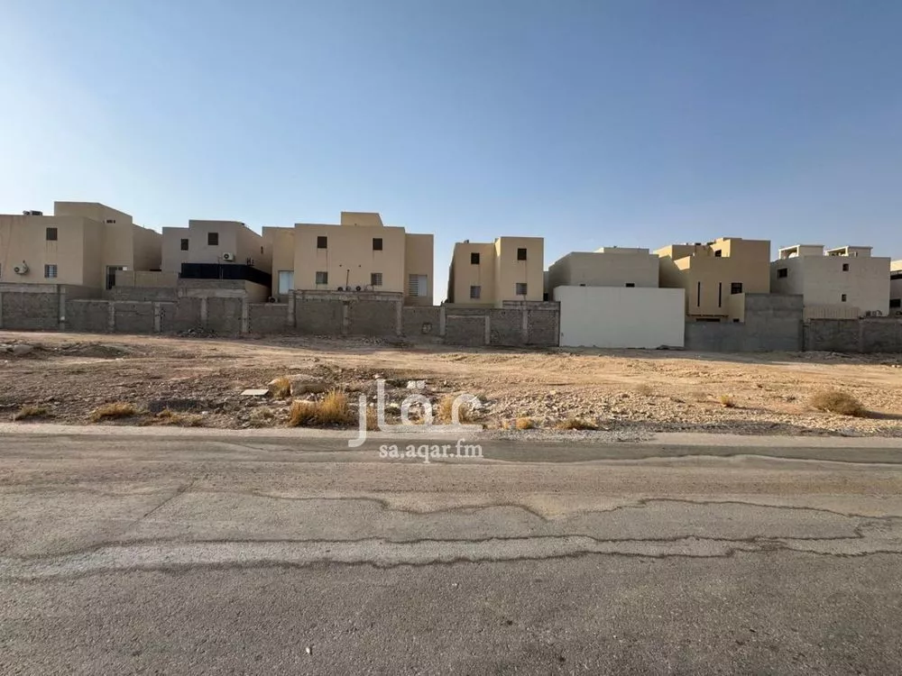 أرض 810 م² في المهدية 4