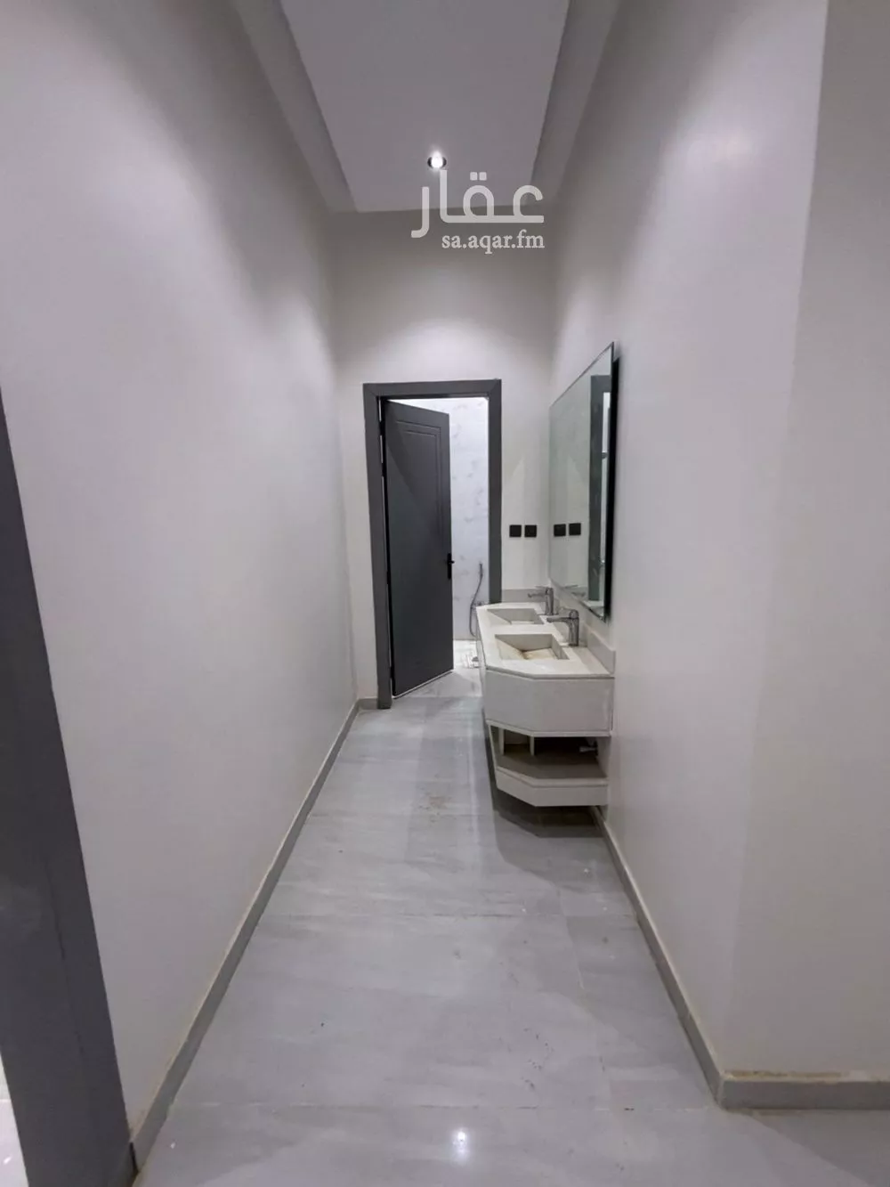 6 bedroom floor in Ash Sharq 5