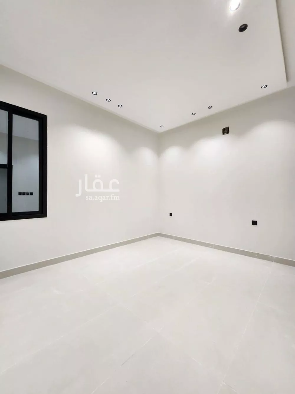 فيلا 6 غرف في الجنادرية 3