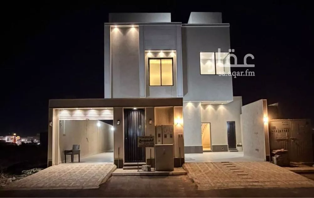 6 bedroom floor in Ash Sharq 4