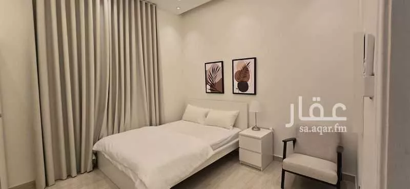 شقة 1 غرف في الملقا 4