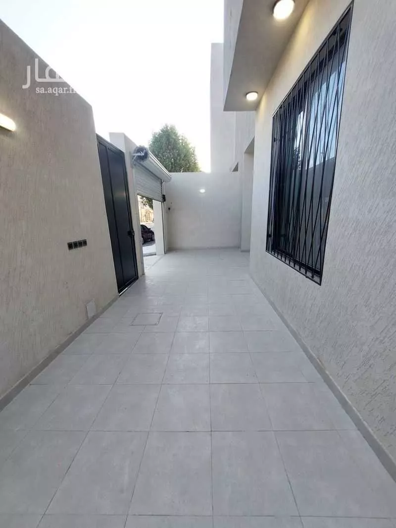 10 bedroom villa in Uhud, Eastern Province 23