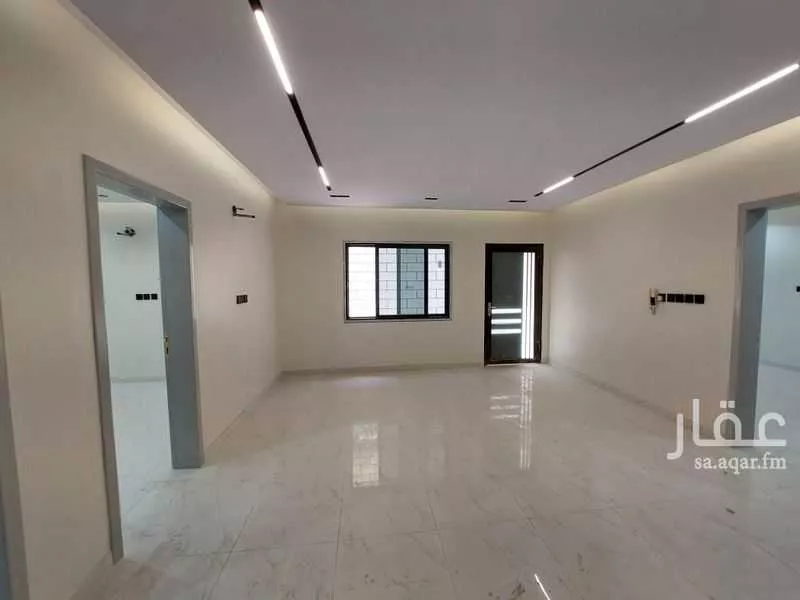 شقة 5 غرف في احد 2