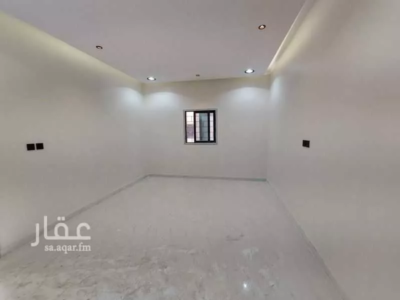 شقة 6 غرف في بدر 2