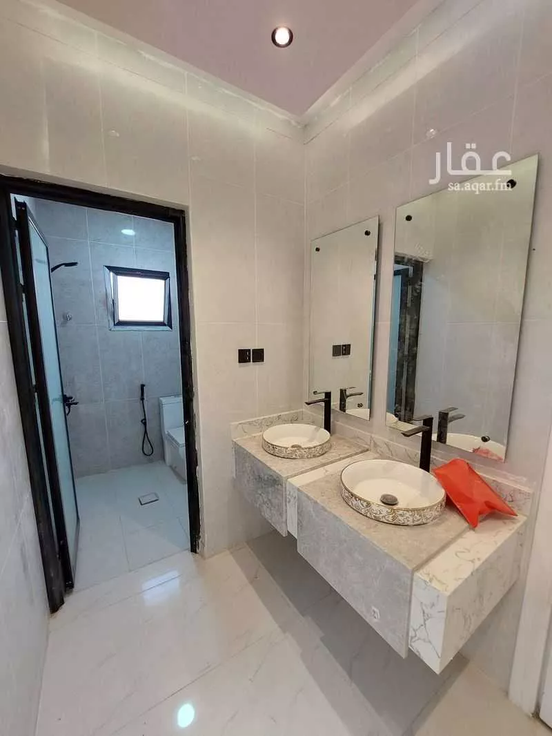 شقة 6 غرف في بدر 4