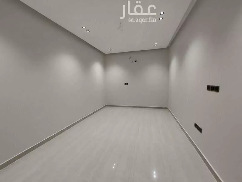 10 bedroom villa in Uhud, Eastern Province 7