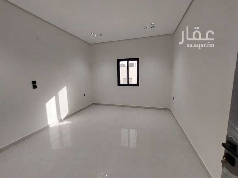 9 bedroom villa in Uhud, Eastern Province 5