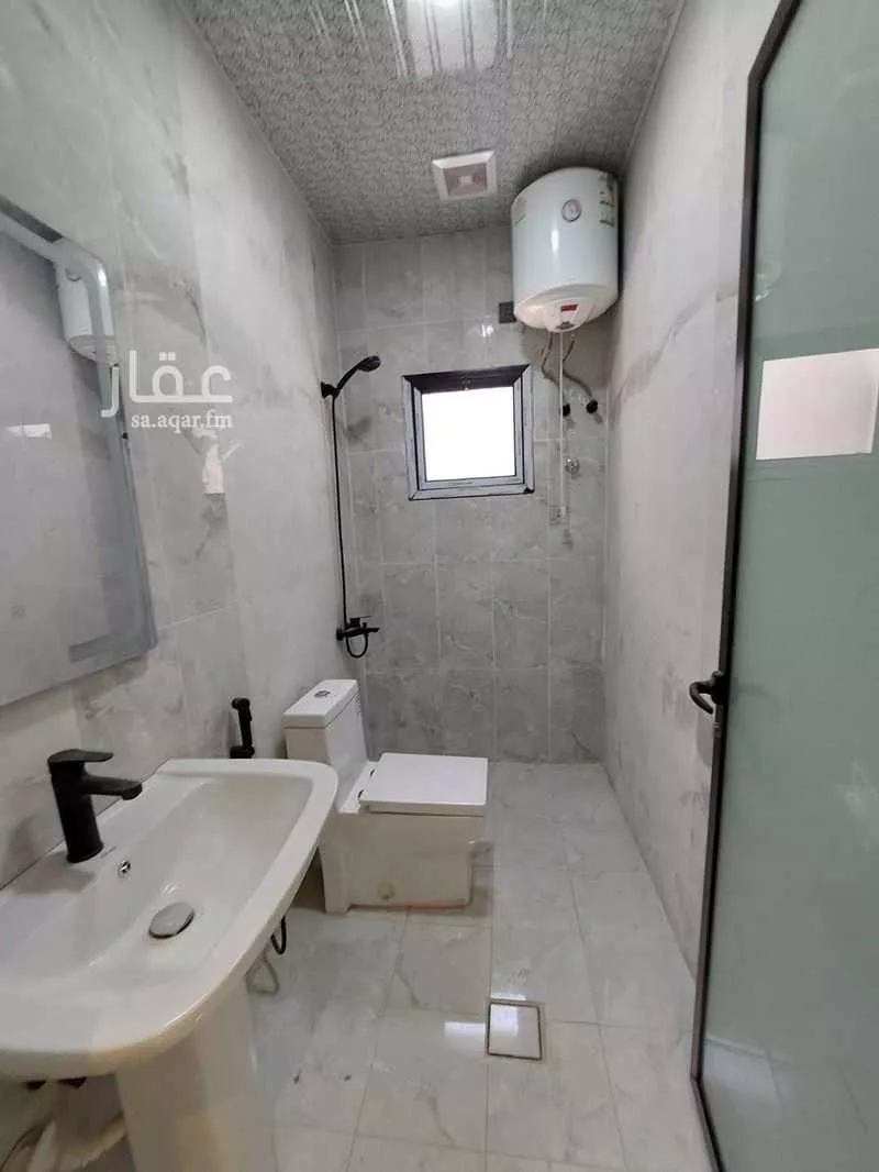 شقة 6 غرف في بدر 5