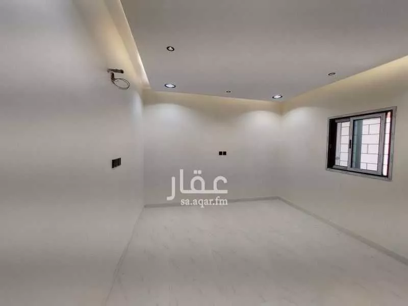 شقة 5 غرف في احد 4