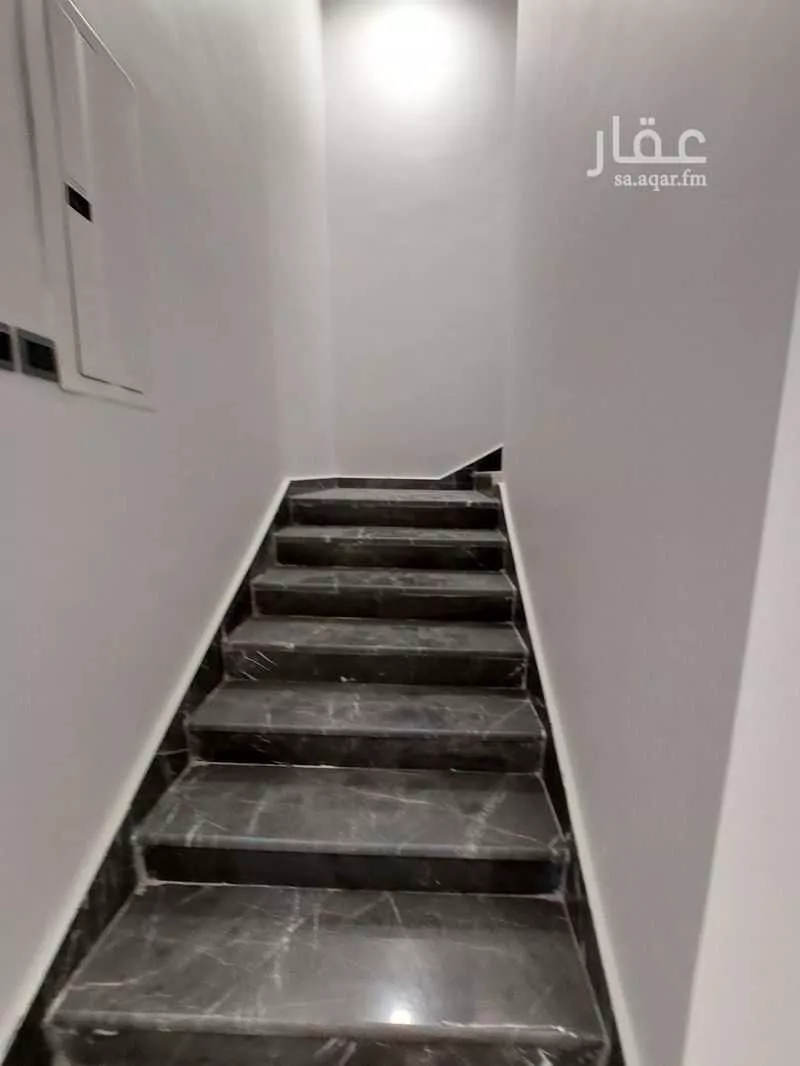 10 bedroom villa in Uhud, Eastern Province 16