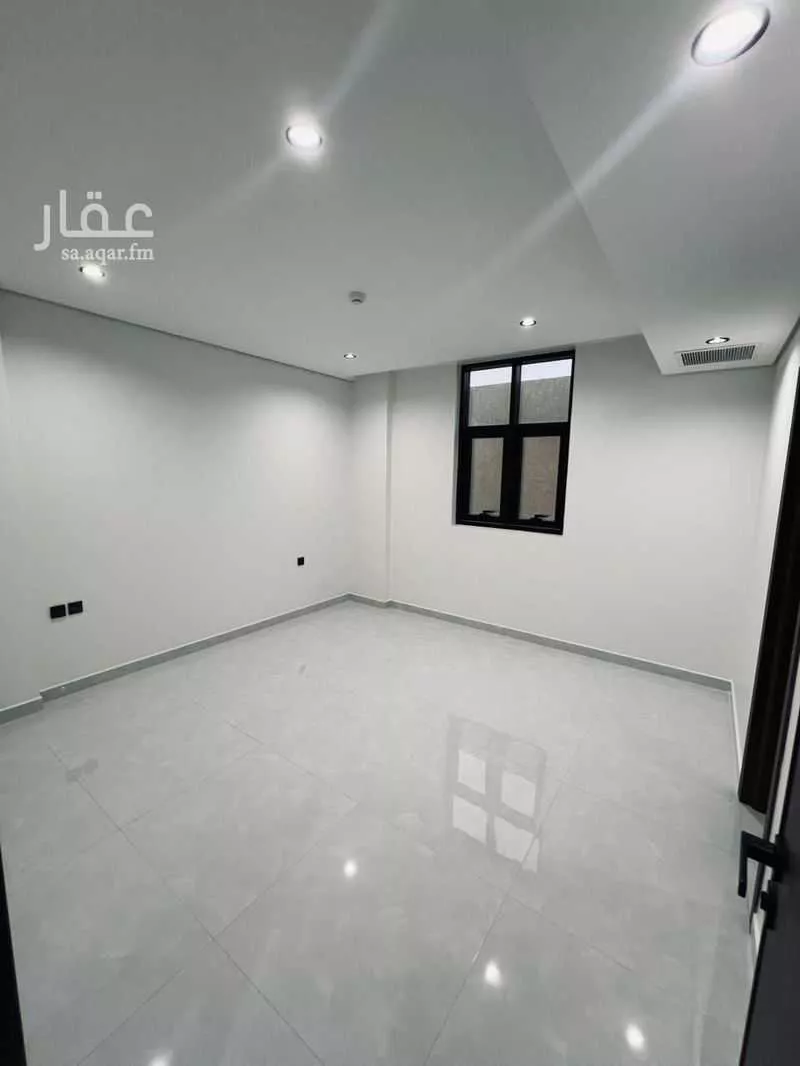 شقة 1 غرف في الملقا 3