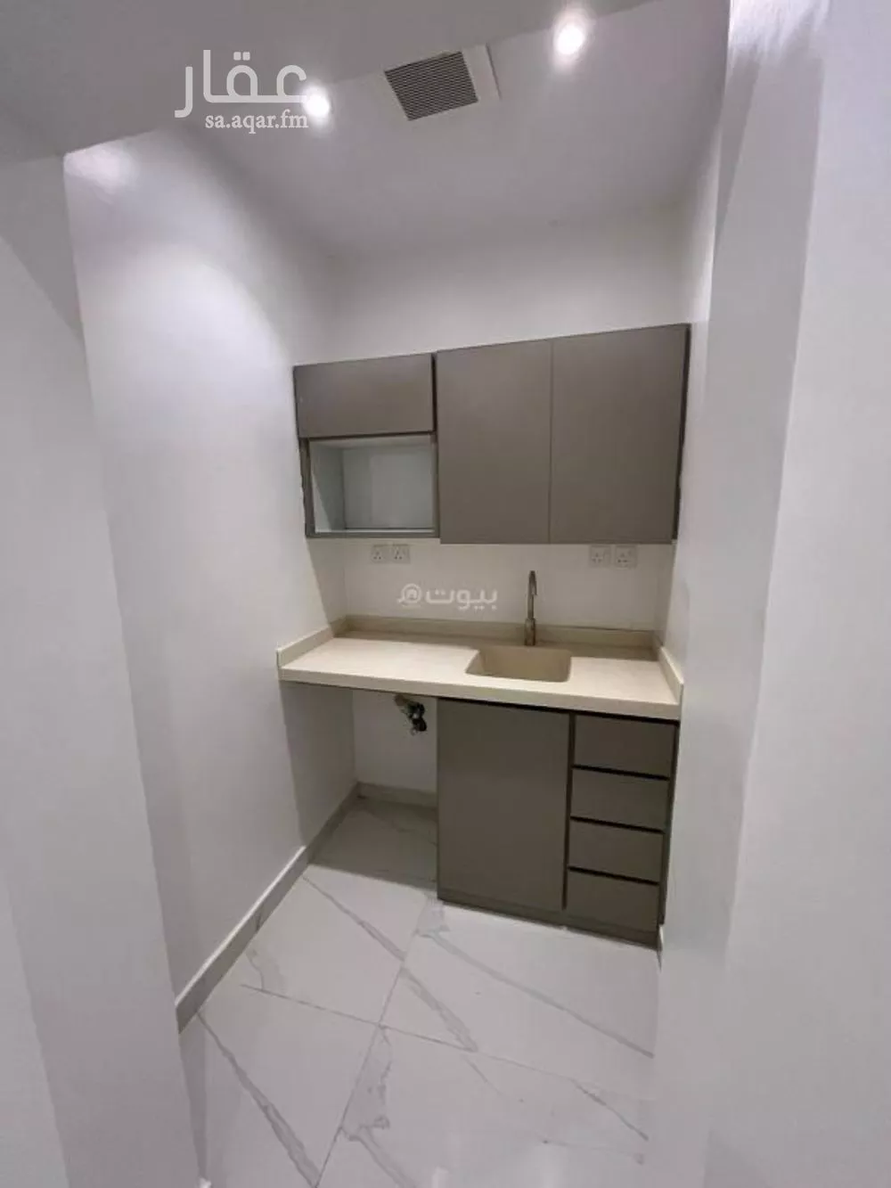 شقة 1 غرف في النرجس 5