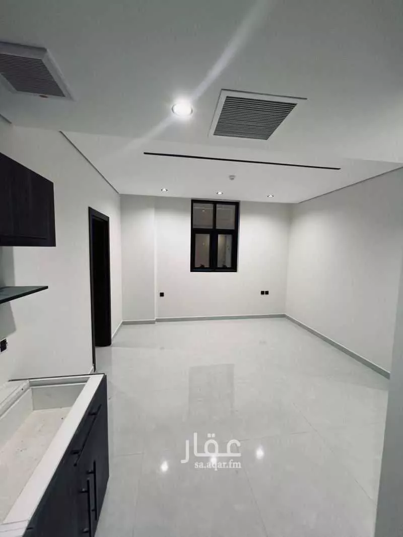 شقة 1 غرف في الملقا 2