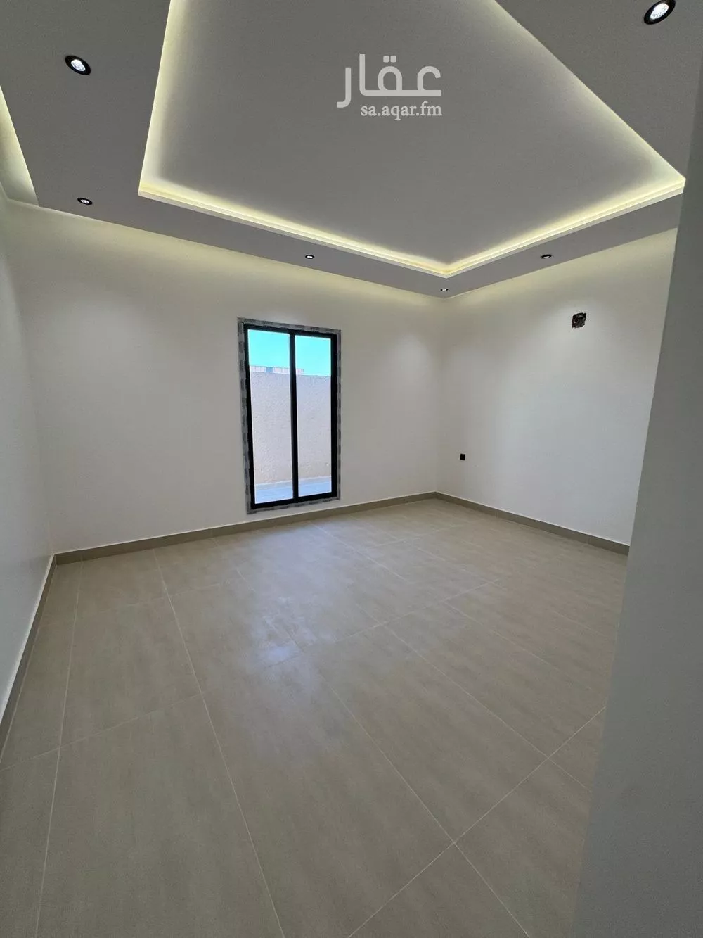 شقة 4 غرف في الرمال 5