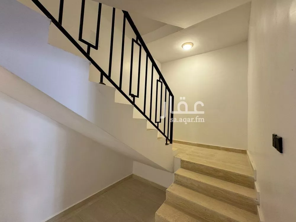 شقة 4 غرف في الرمال 4