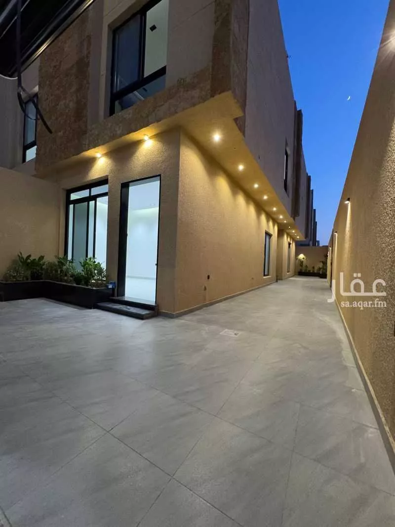 دوبلكس 7 غرف في الرمال 2