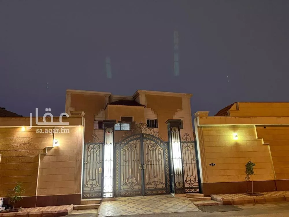 8 bedroom villa in Al Quds 3