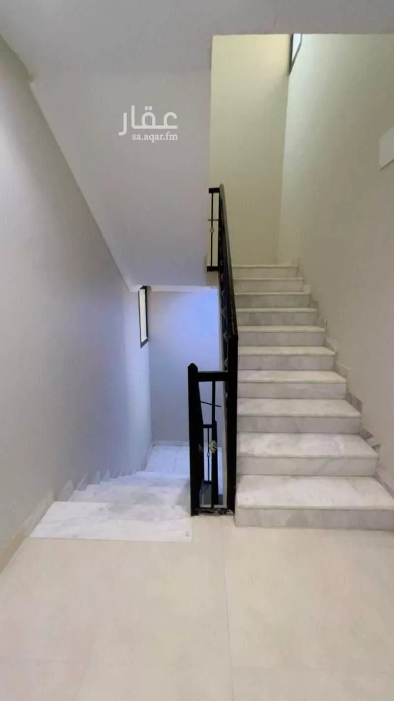 4 bedroom apartment in Dhahrat Laban 5