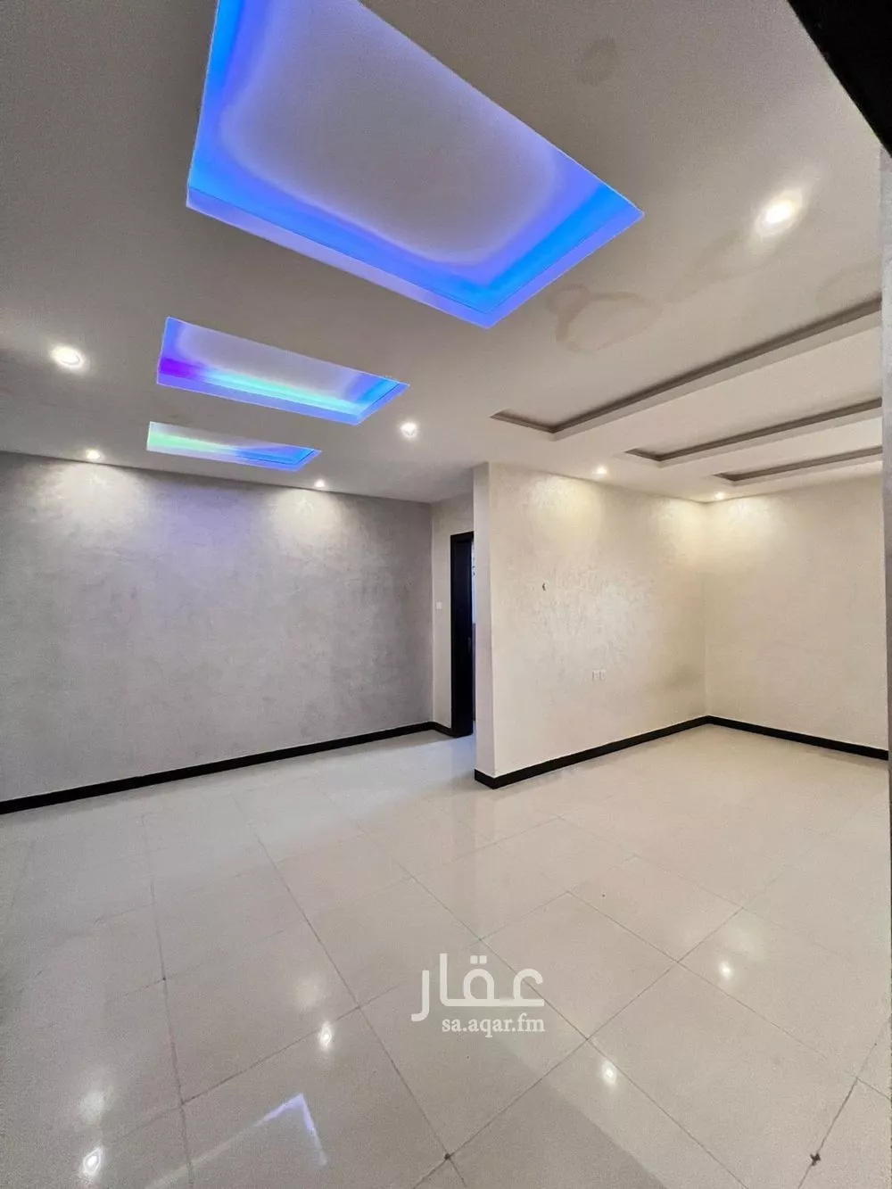 6 bedroom apartment in Dhahrat Laban 2