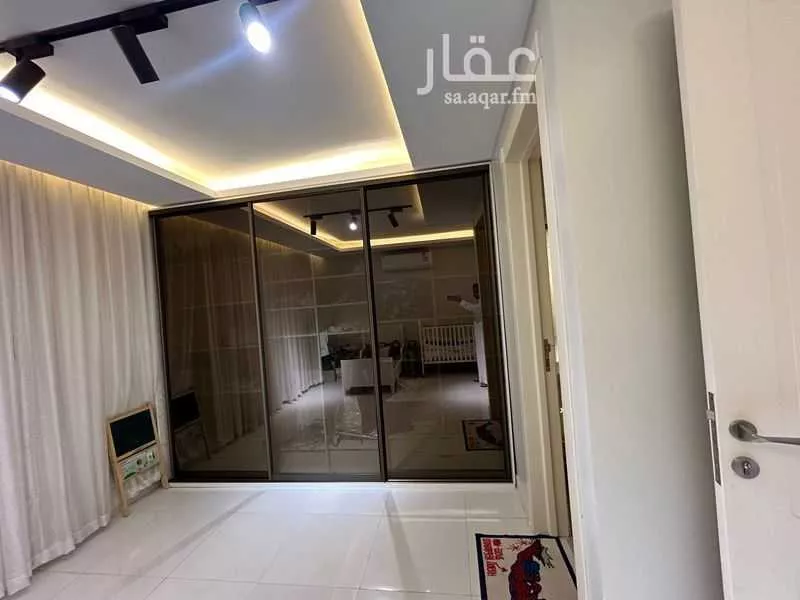 4 bedroom apartment in Dhahrat Laban 5