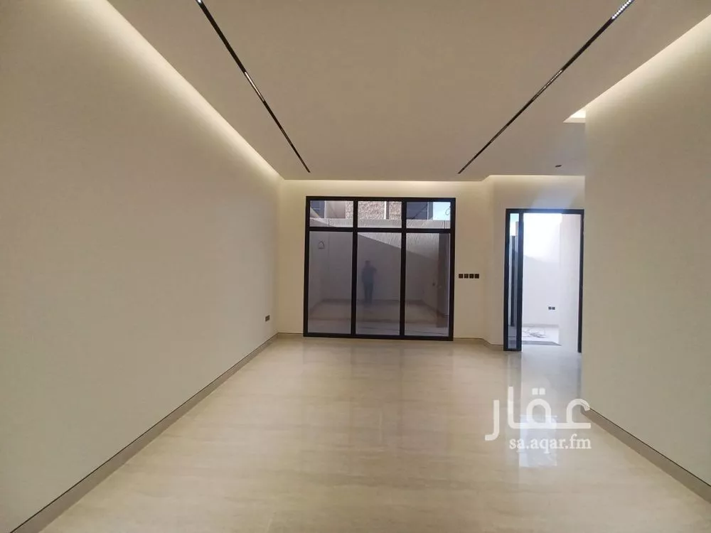 فيلا 5 غرف في النرجس 3