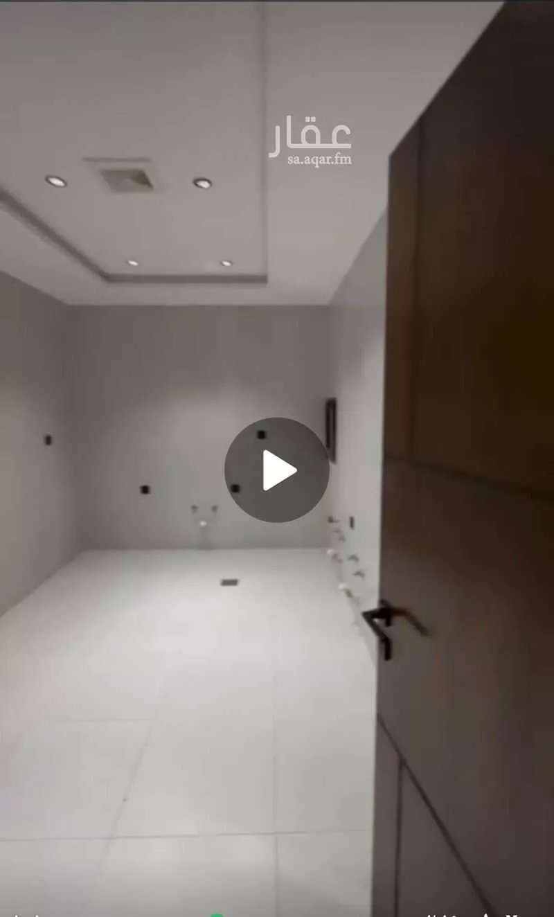 شقة 5 غرف في النزهة 4