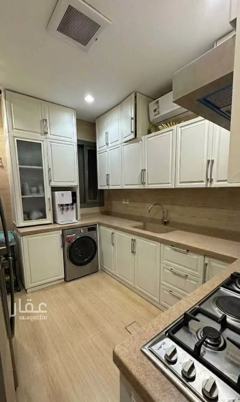 4 bedroom apartment in Irqah, Riyadh 11