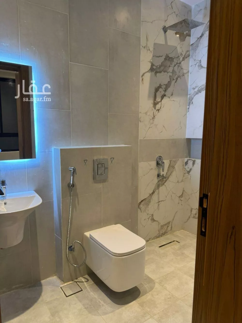 شقة 4 غرف في الفيحاء 5