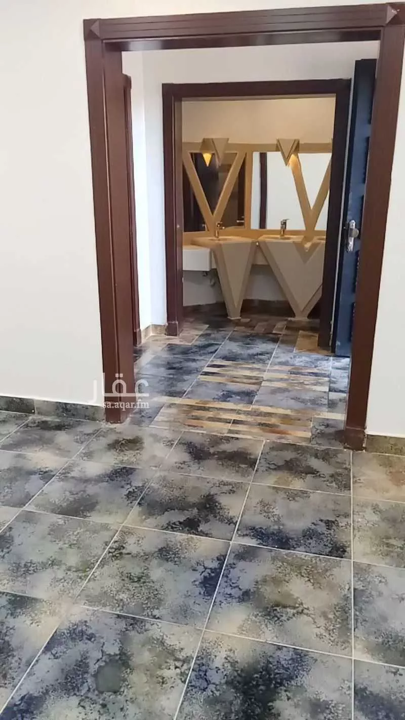 فيلا 11 غرف في حثم 5