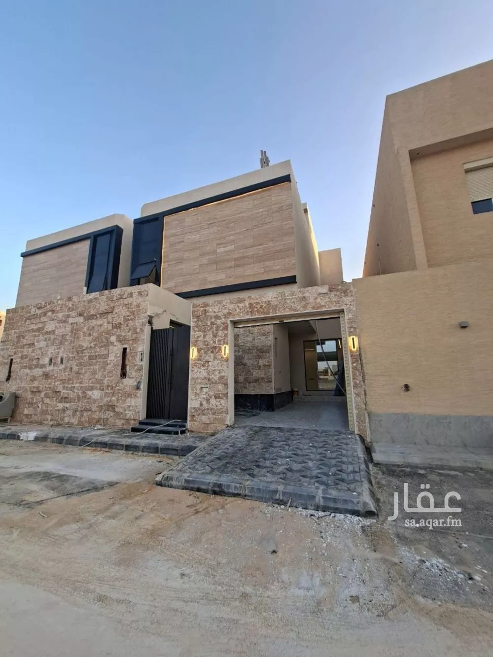 8 bedroom villa in Tuwaiq 1