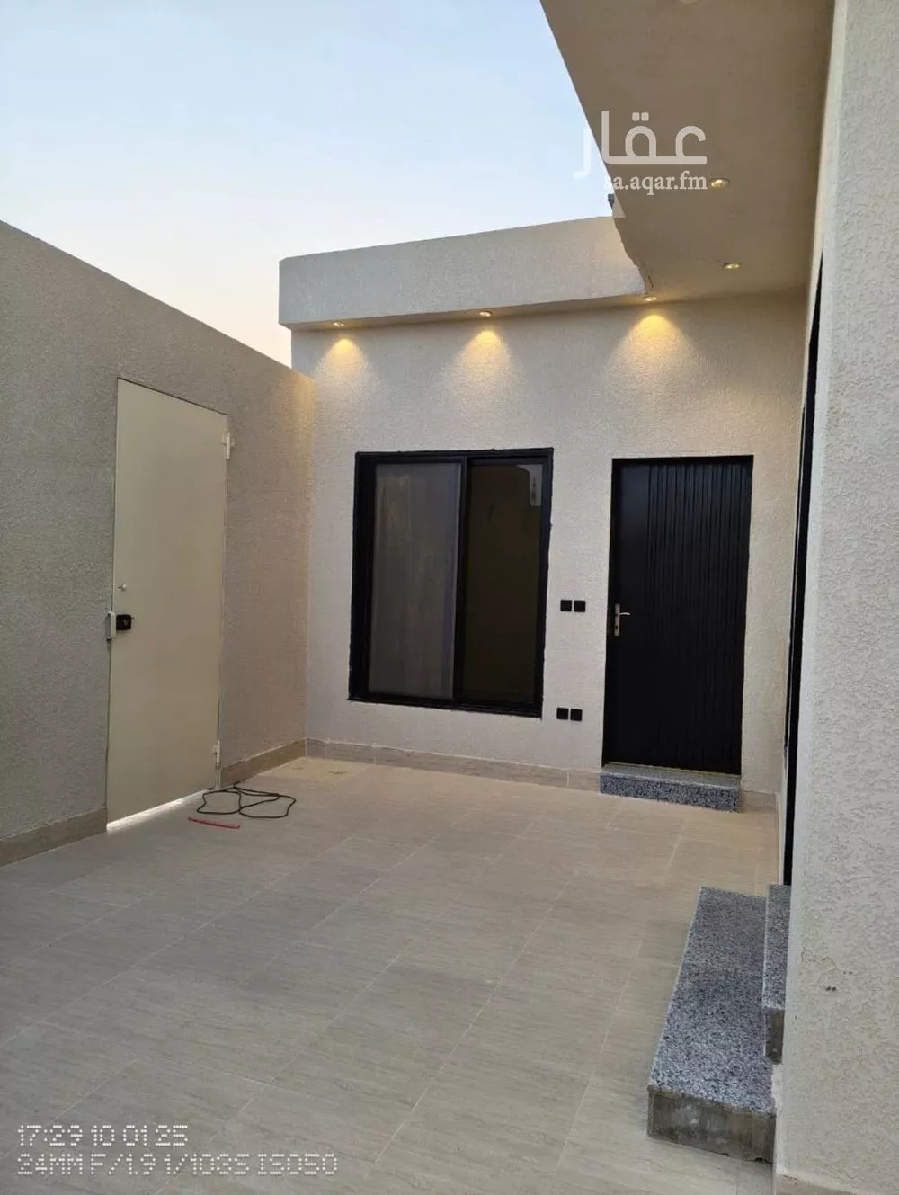 8 bedroom villa in Dirab 4