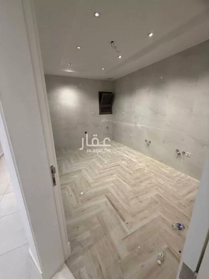 شقة 6 غرف في الورود 5