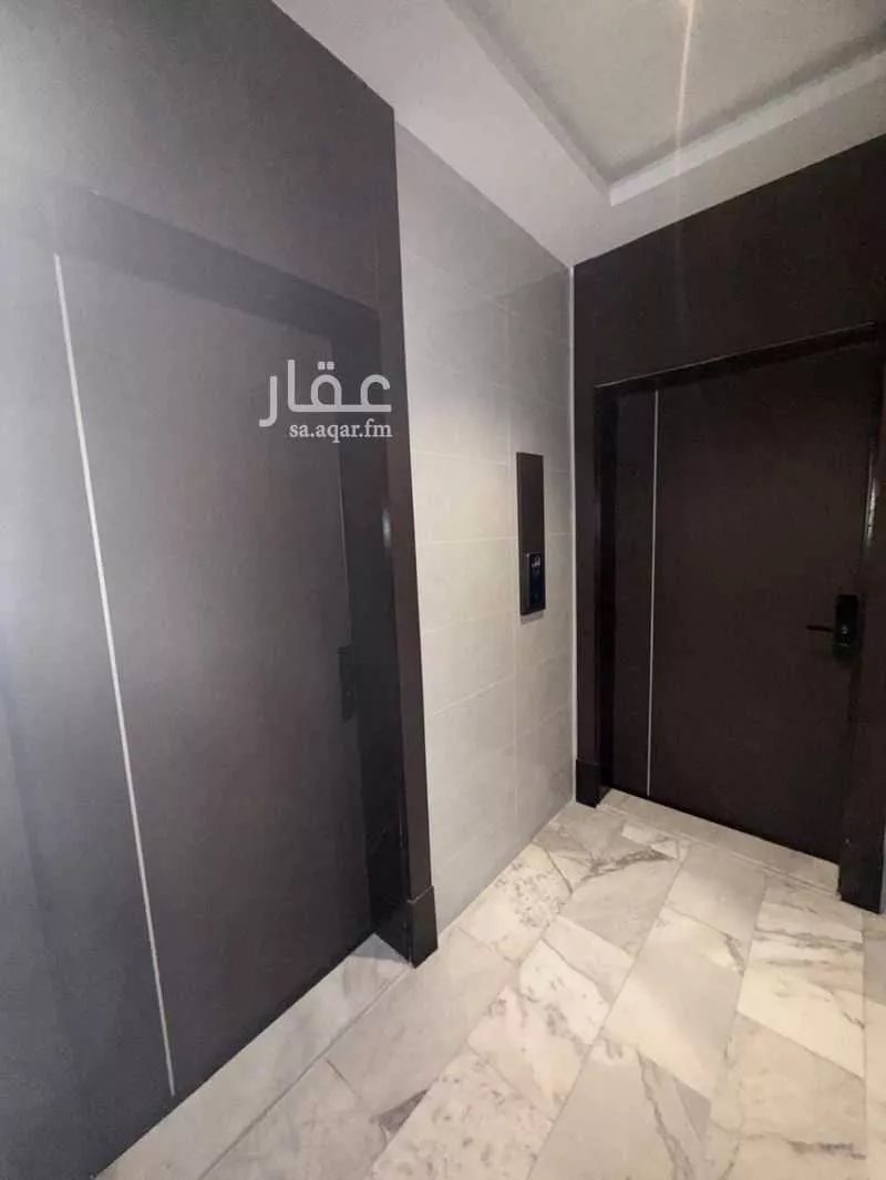 شقة 6 غرف في الورود 3