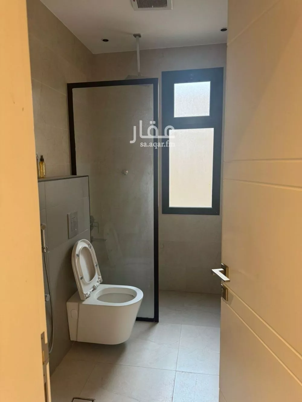 شقة 3 غرف في العارض 5