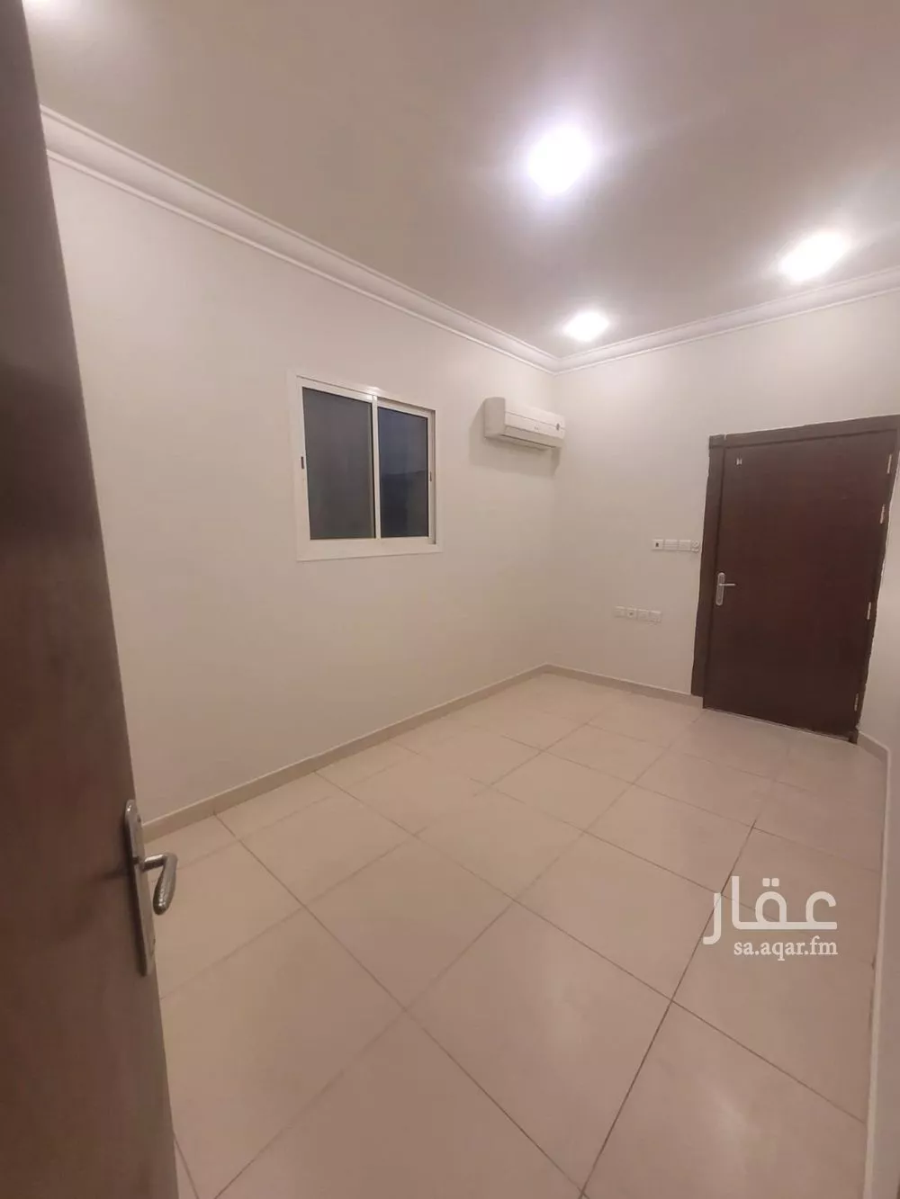 4 bedroom floor in Al Yasmin 5