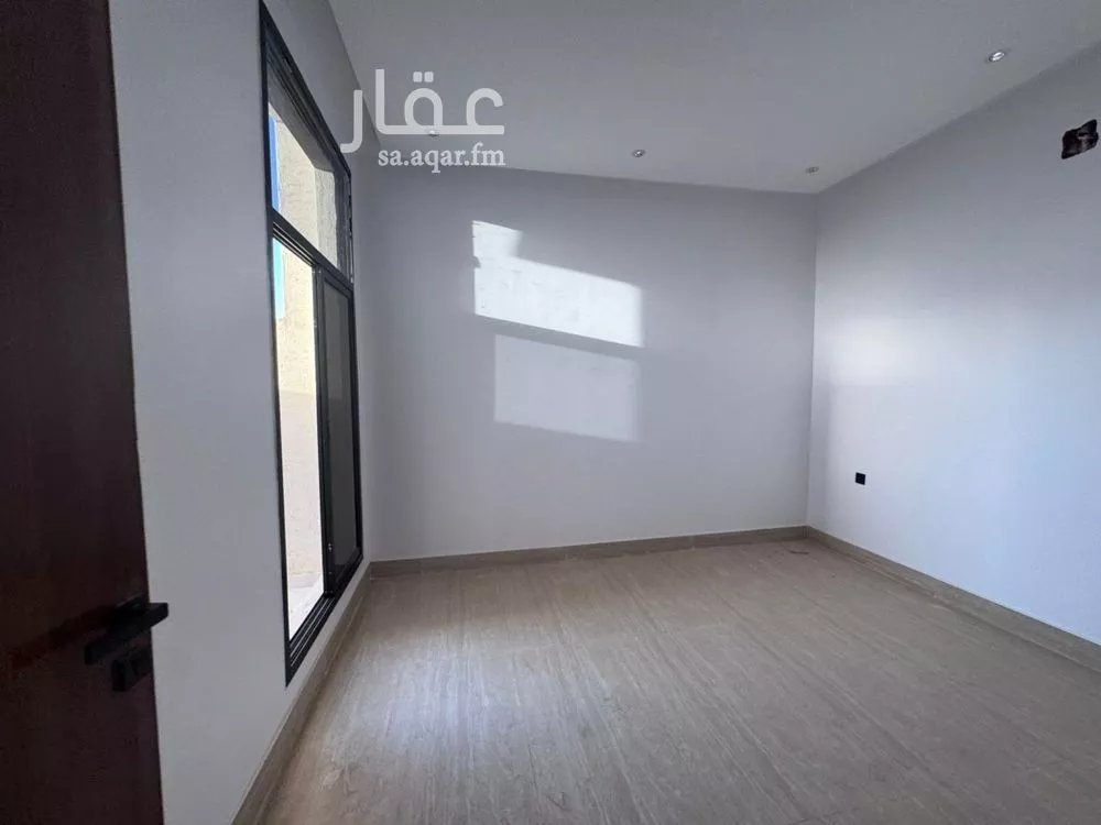 فيلا 6 غرف في طويق 3