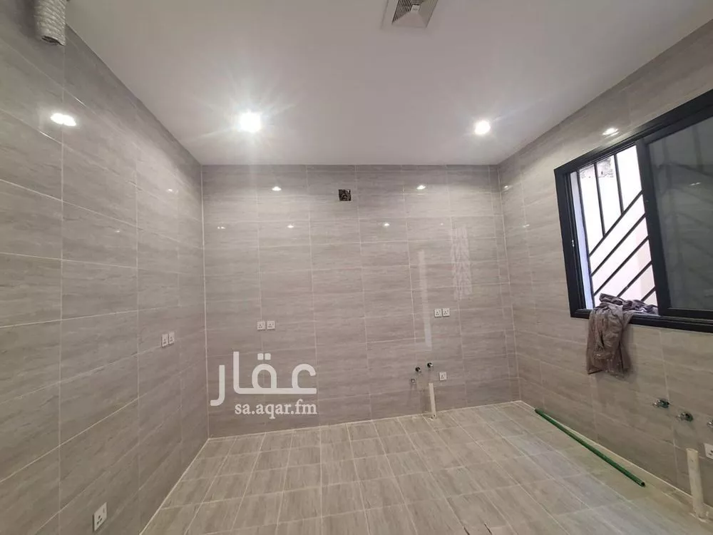 4 bedroom villa in Shubra, Riyadh 11