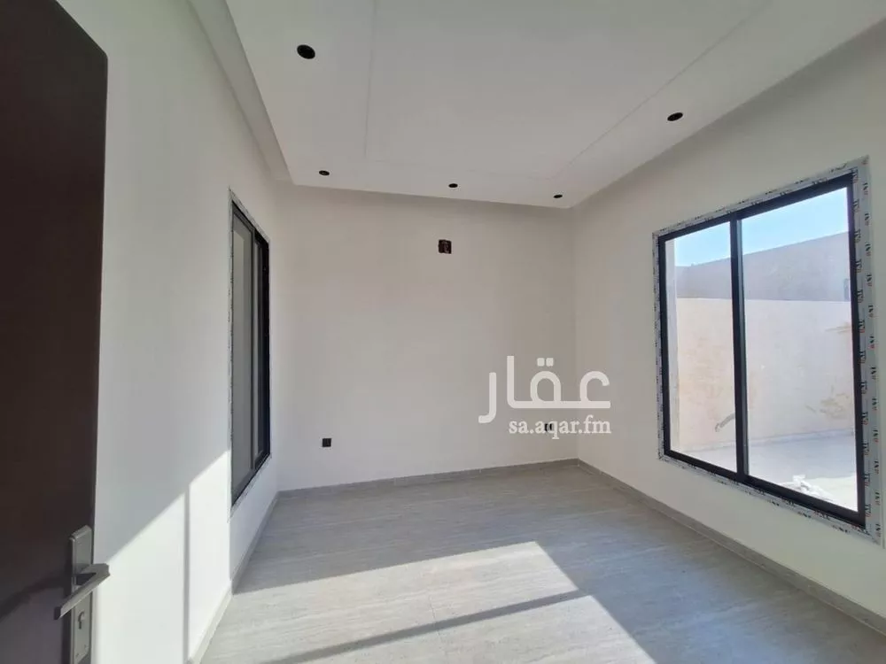 3 bedroom floor in Tuwaiq 5