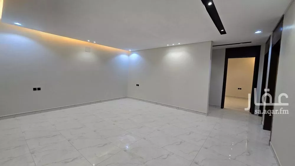 3 bedroom apartment in Okaz, Riyadh 11