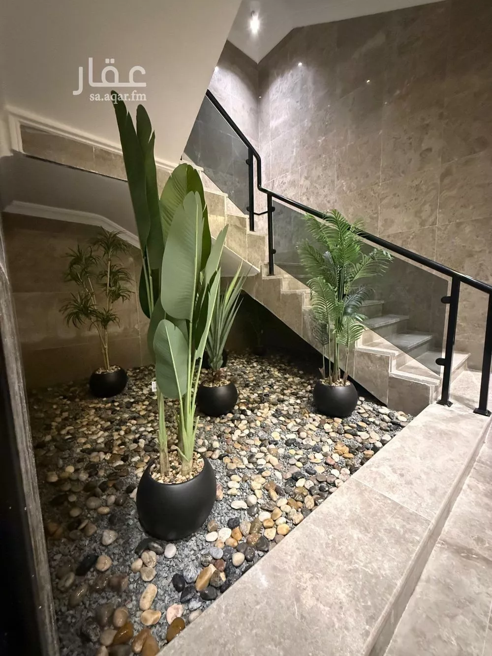 شقة 2 غرف في النزهة 1