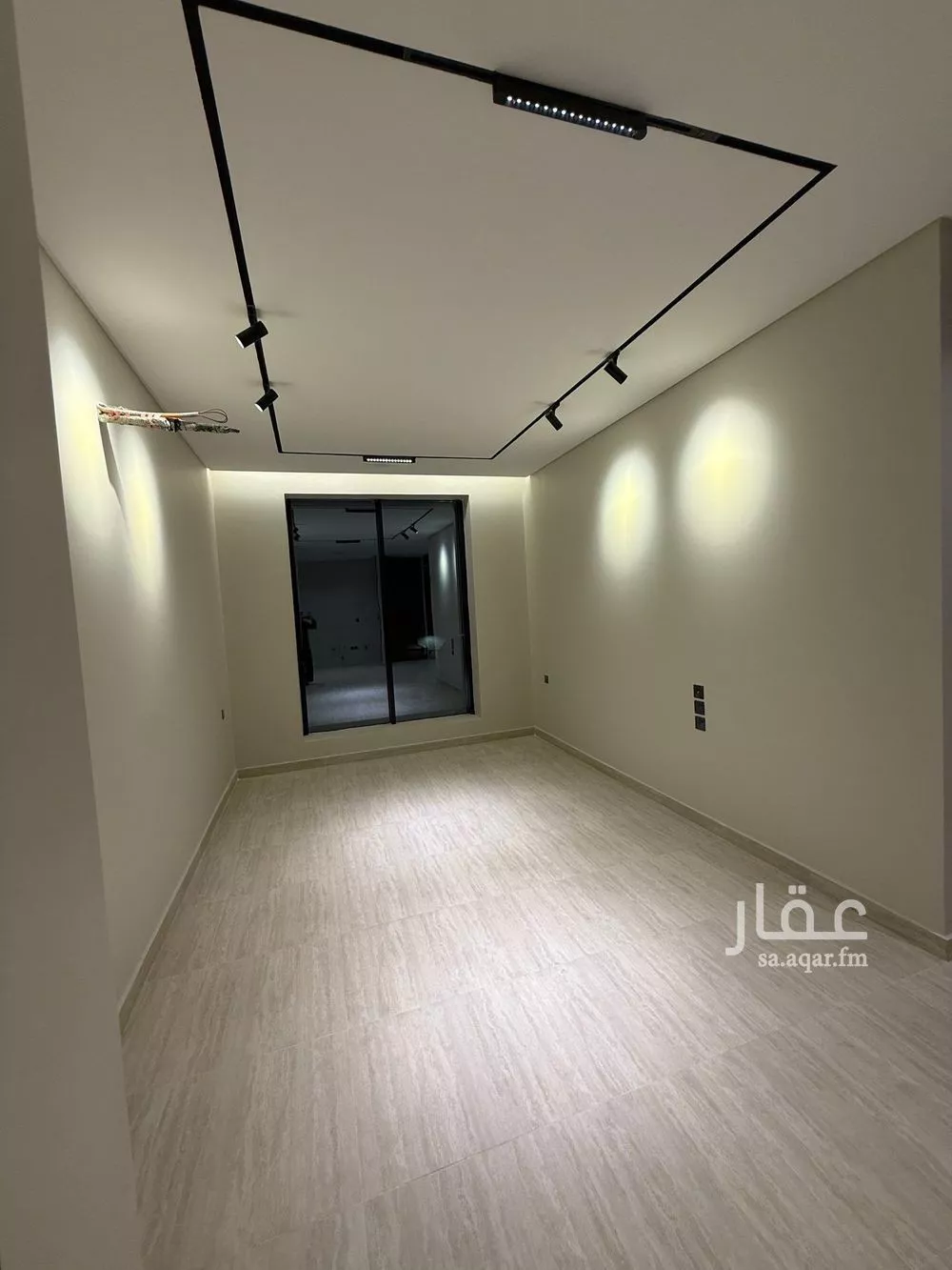 شقة 3 غرف في النزهة 2