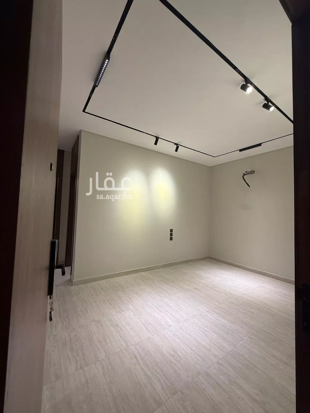 شقة 2 غرف في النزهة 3